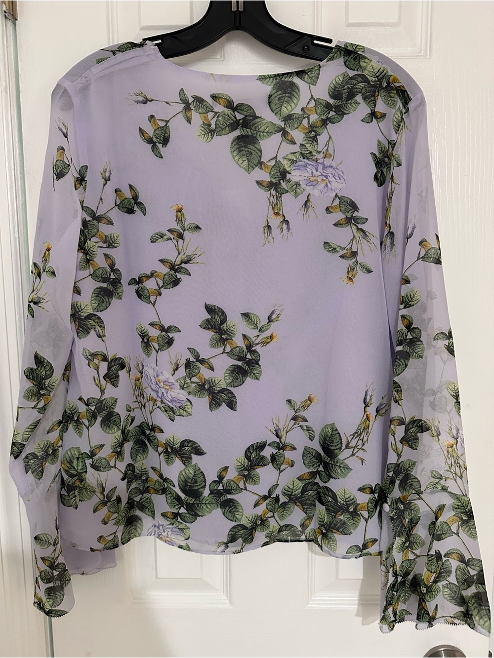 White House Black Market Lavender Floral Ruffle Blouse - Picture 3 of 3